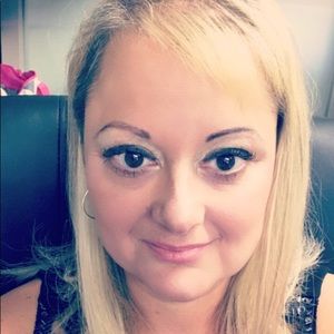 Meet your Posher, Stacie